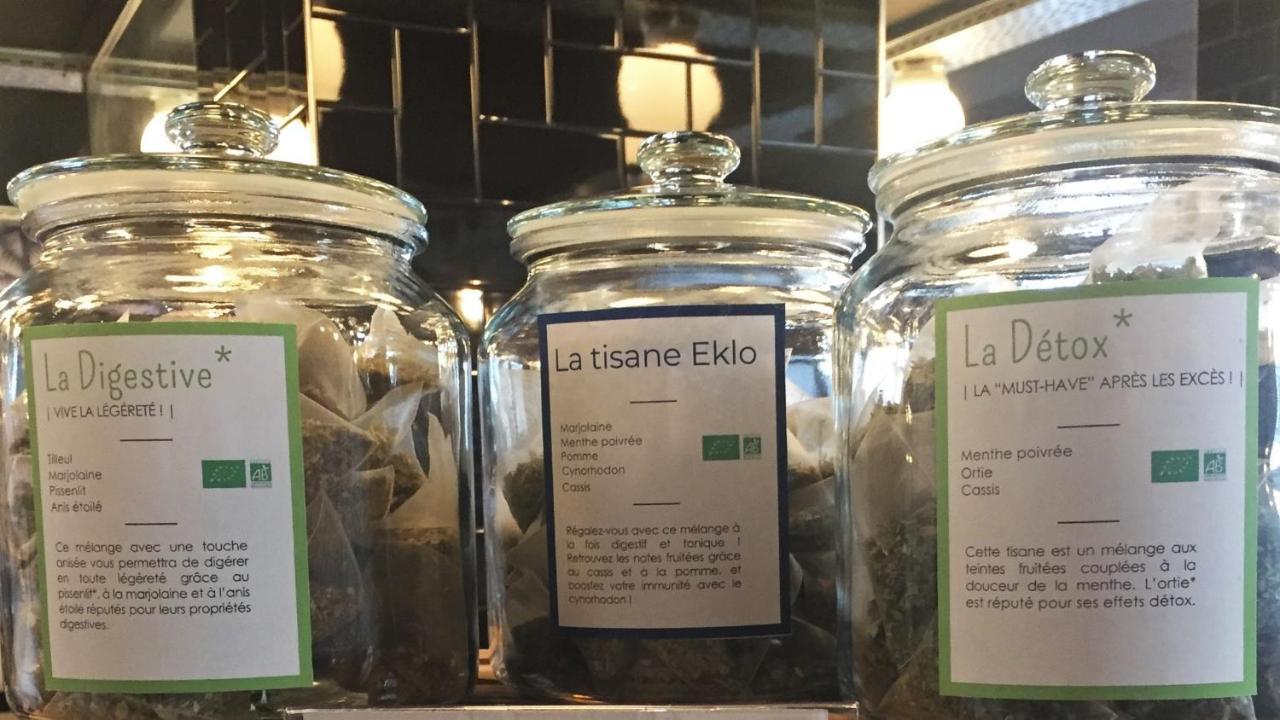 Eklo Clermont Ferrand Centre Gare Hotel ภายนอก รูปภาพ